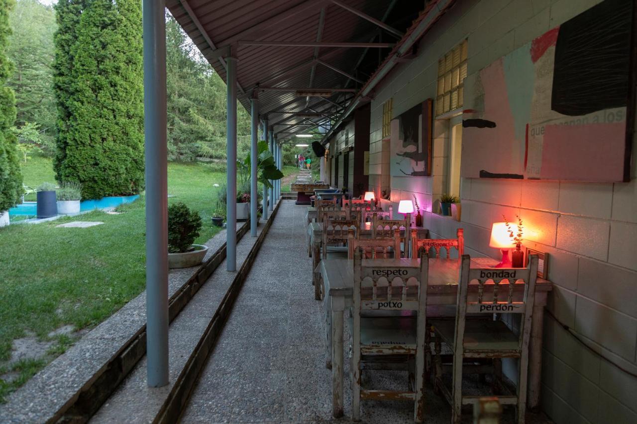 Camping Alta Ribagorca เอลปอนต์ เด ซูเอร์ต ภายนอก รูปภาพ